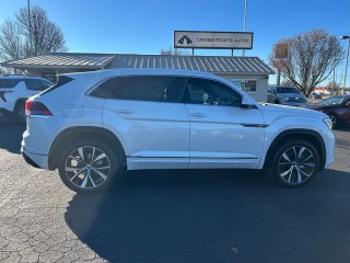 Image for 2024 Volkswagen Atlas Cross Spo SEL PREMIUM R-LINE 4MOTION ID: 7095129