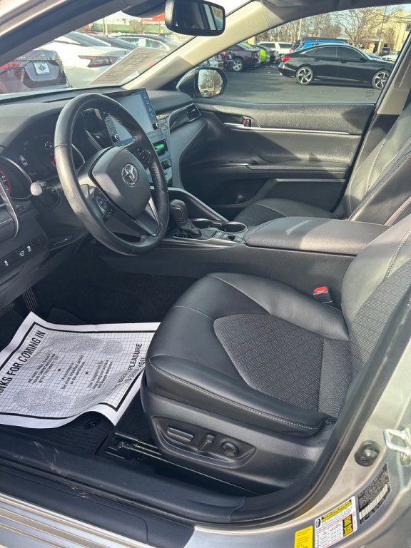 2023 Toyota Camry Image 6