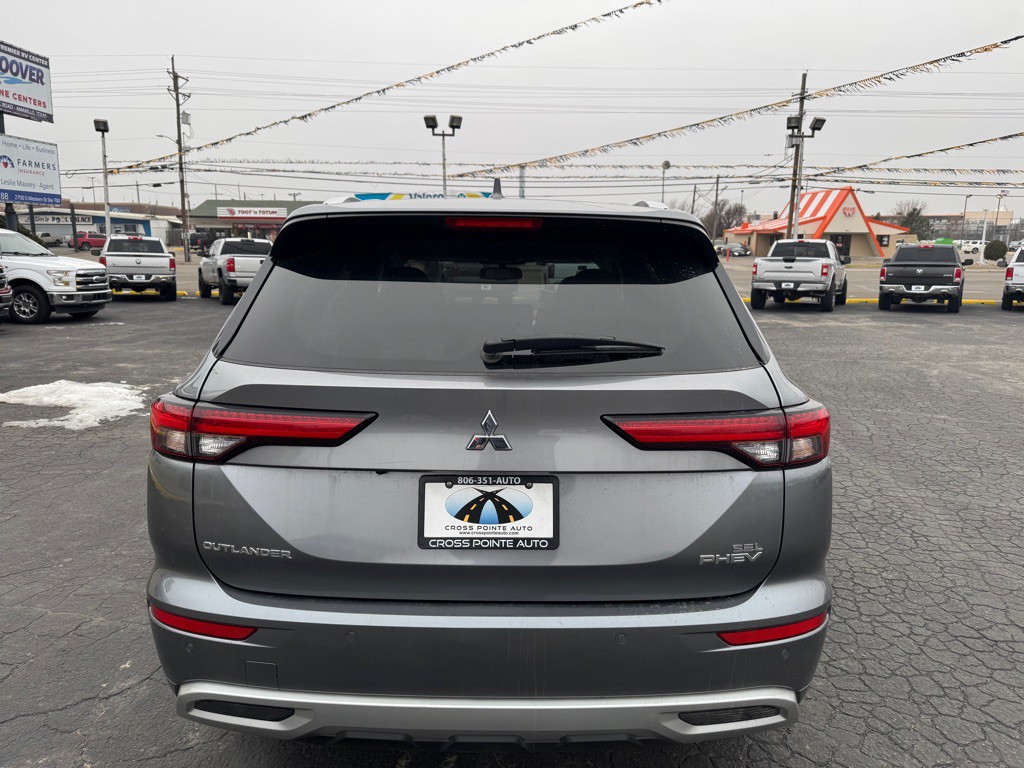 2023 Mitsubishi Outlander Image 7