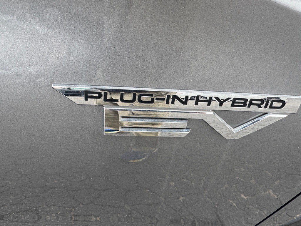 2023 Mitsubishi Outlander Image 25