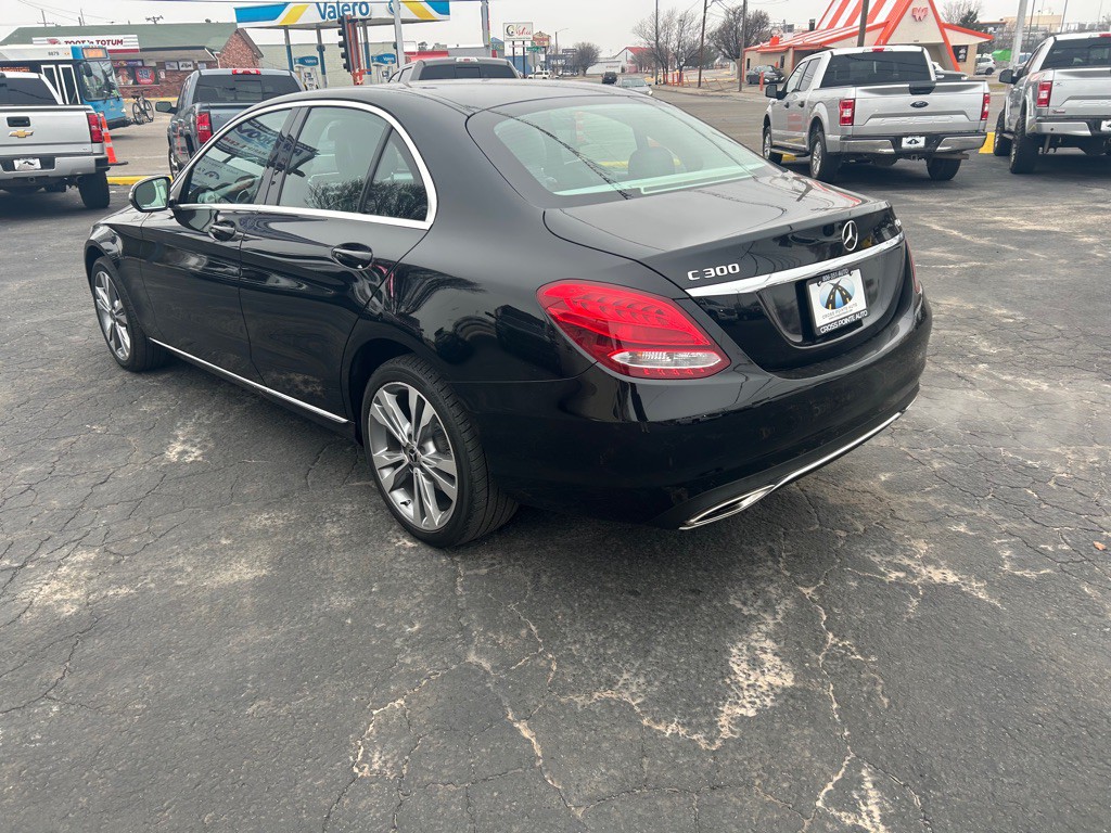2018 Mercedes-Benz C-Class Image 6