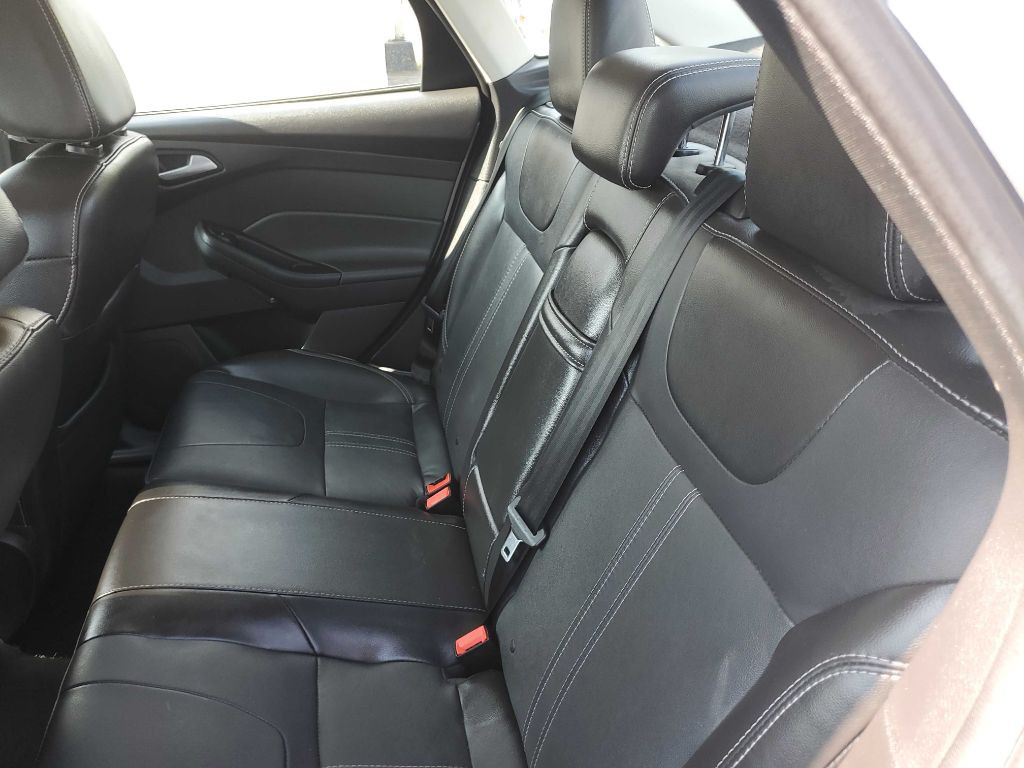 2013 Ford Focus Image 5