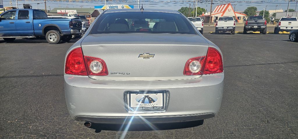 2010 Chevrolet Malibu Image 5