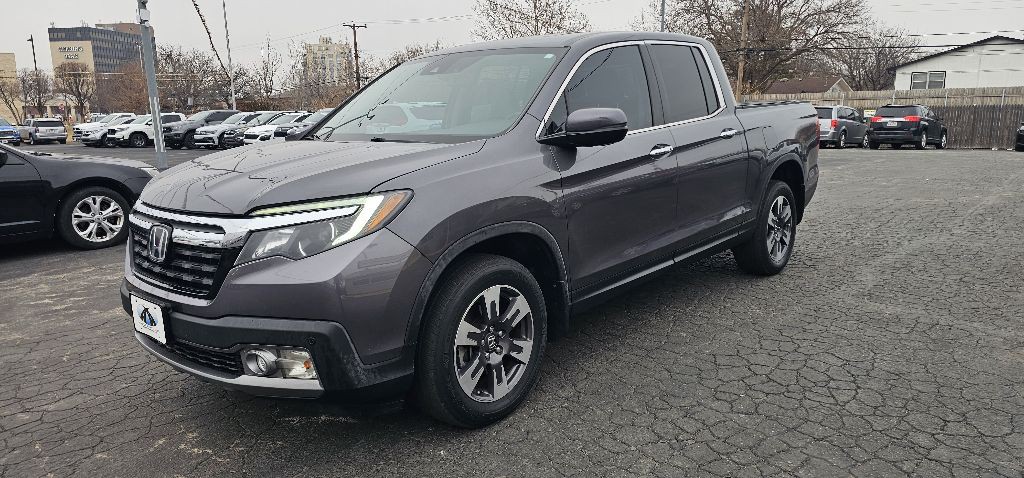 2019 Honda Ridgeline Image 3