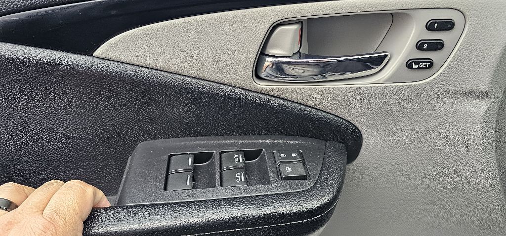 2019 Honda Ridgeline Image 14