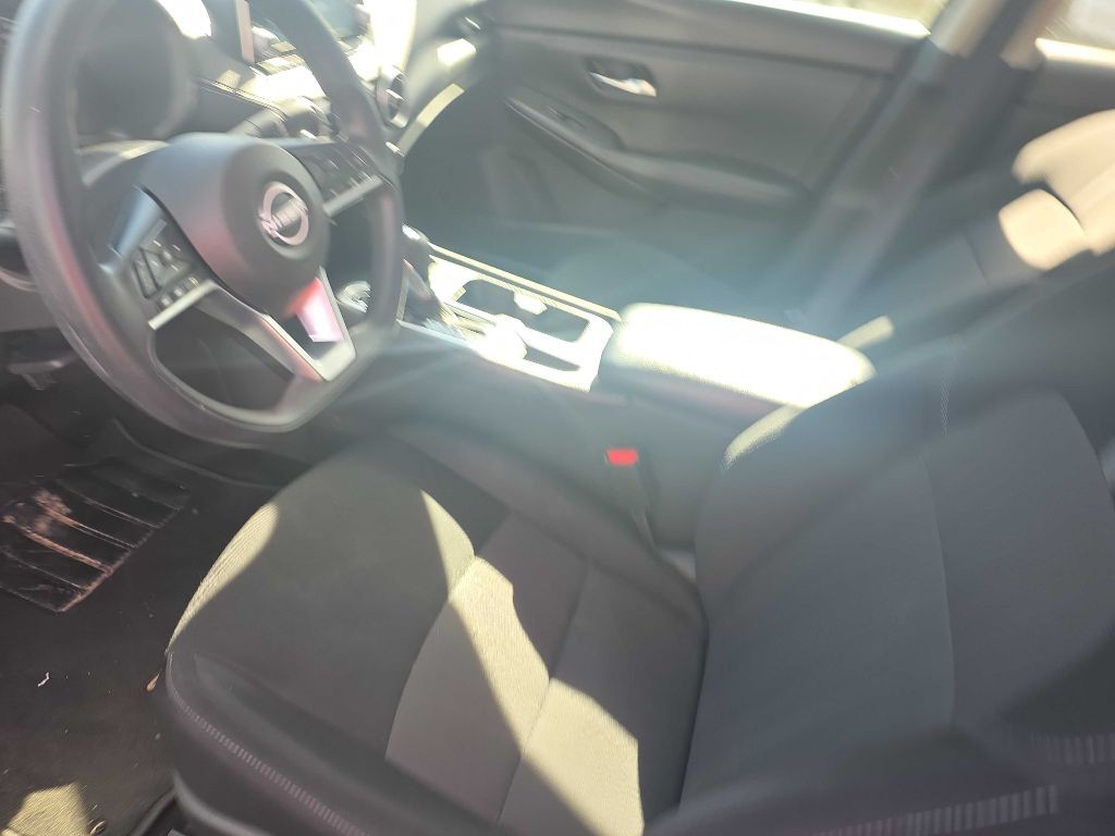 2024 Nissan Sentra Image 8