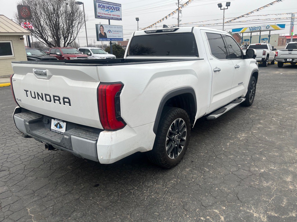 2023 Toyota Tundra Image 8
