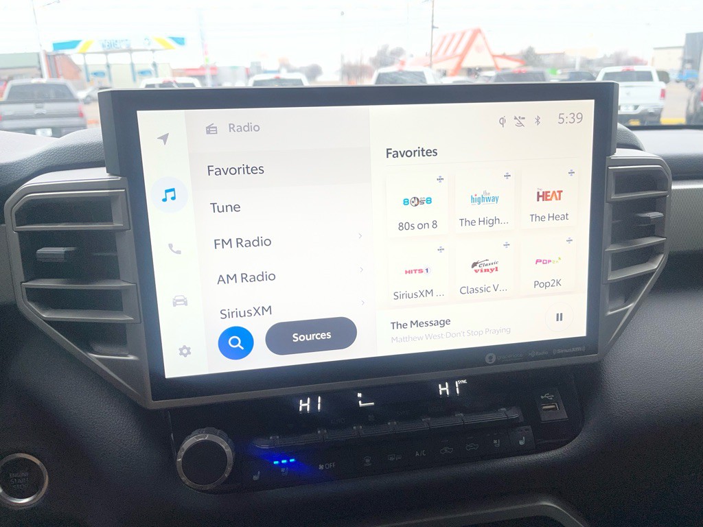 2023 Toyota Tundra Image 13