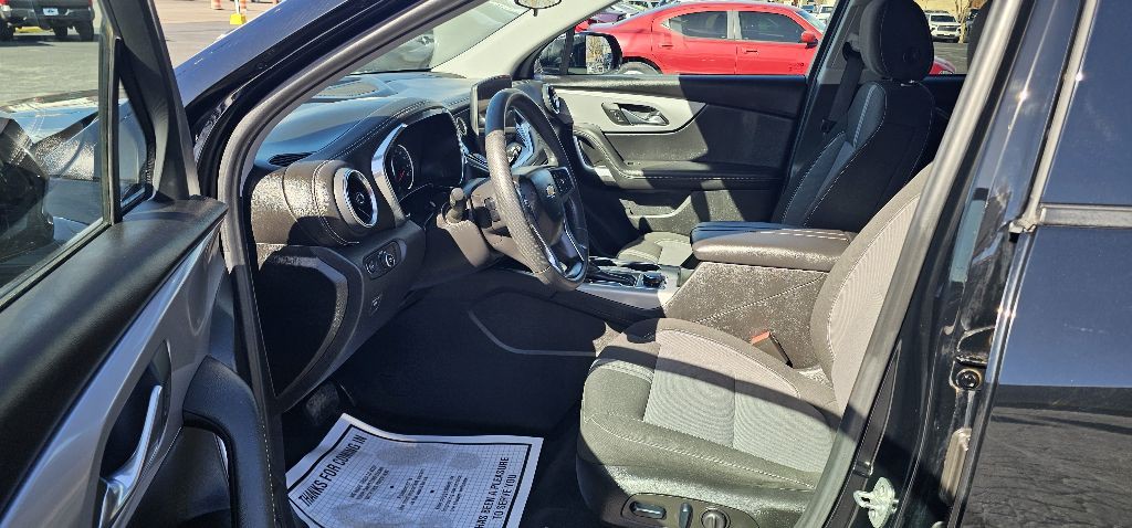 2025 Chevrolet Blazer Image 8