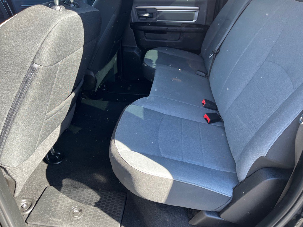 2021 RAM 1500 Image 9