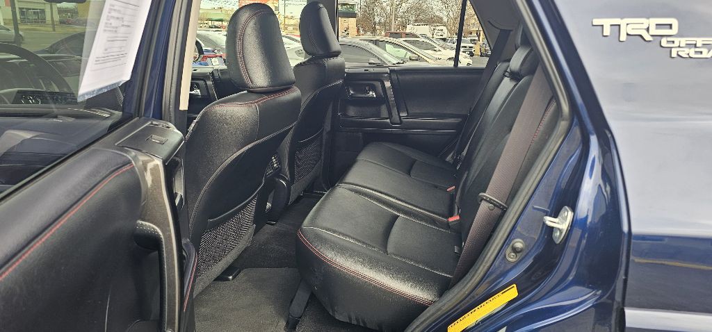 2020 Toyota 4Runner Image 7