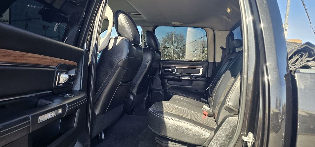 2017 RAM 2500 Image 8