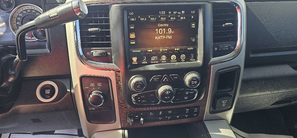 2017 RAM 2500 Image 12