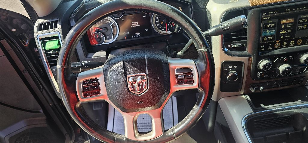 2017 RAM 2500 Image 16