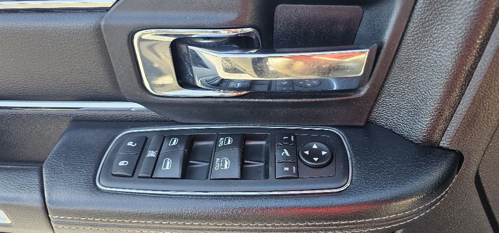 2017 RAM 2500 Image 17