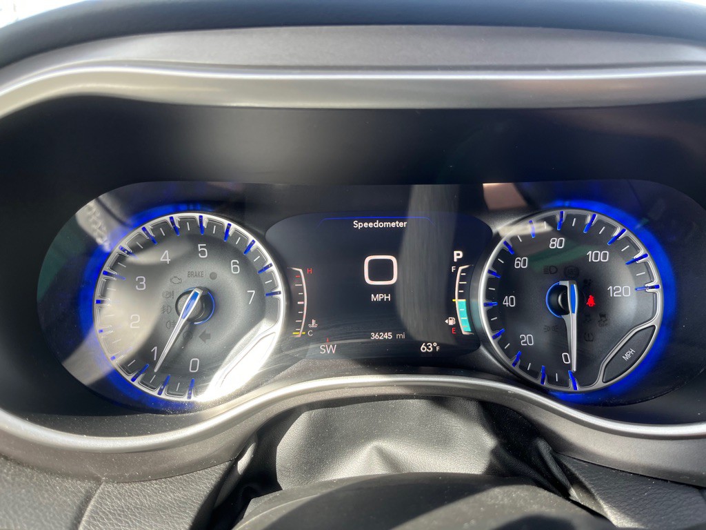 2024 Chrysler Pacifica Image 12