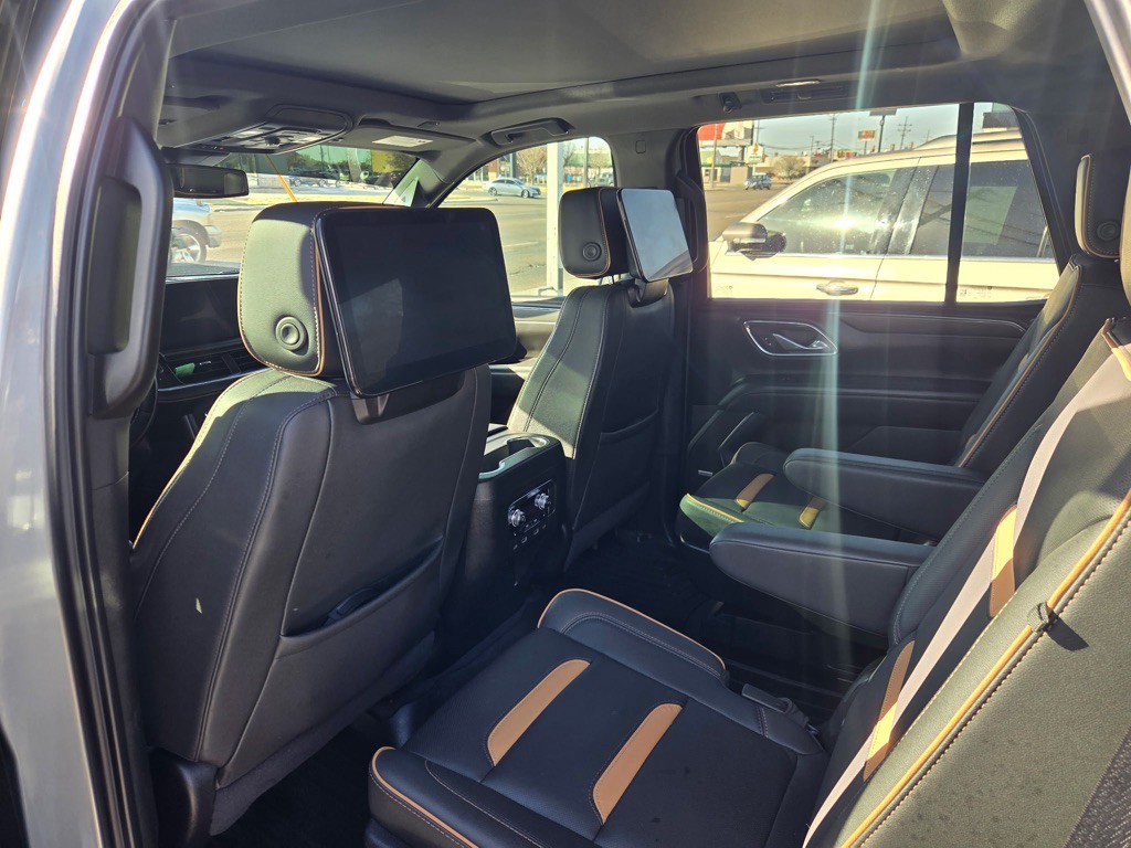 2024 GMC Yukon Image 5