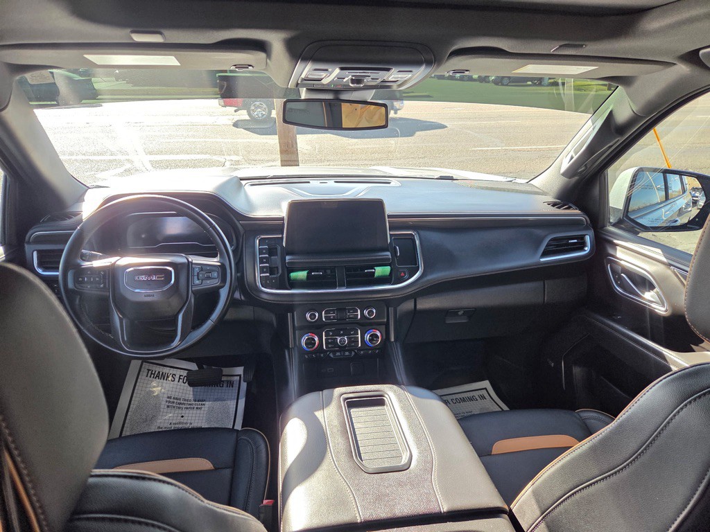 2024 GMC Yukon Image 6