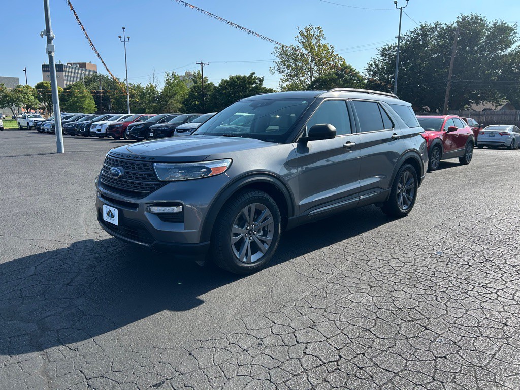 2021 Ford Explorer Image 4