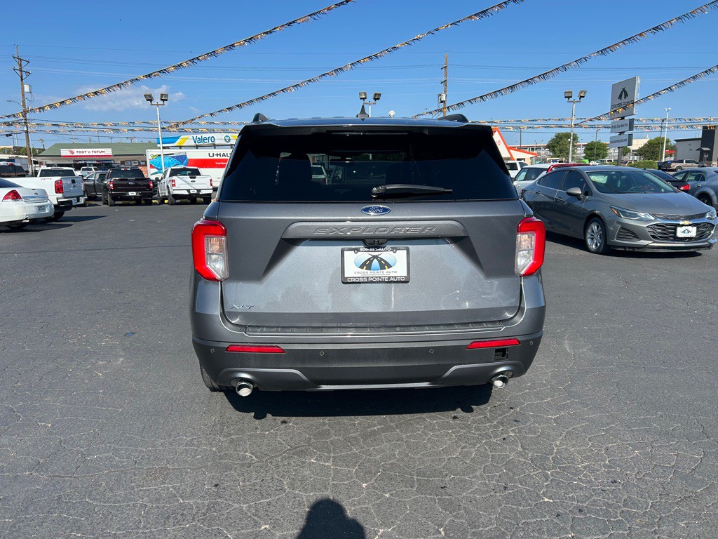 2021 Ford Explorer Image 7