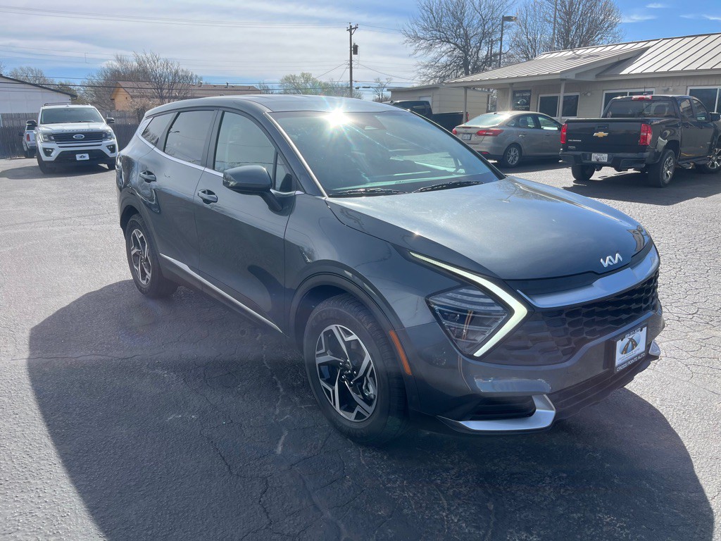2024 Kia Sportage Image 2