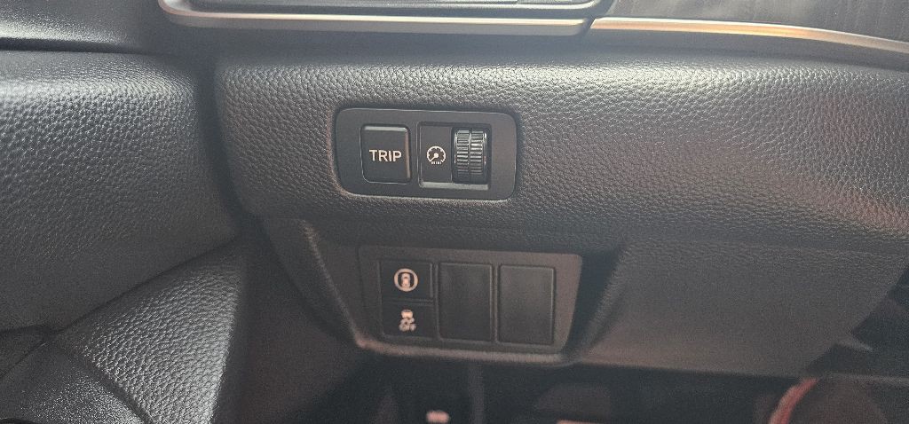 2019 Honda Accord Image 16
