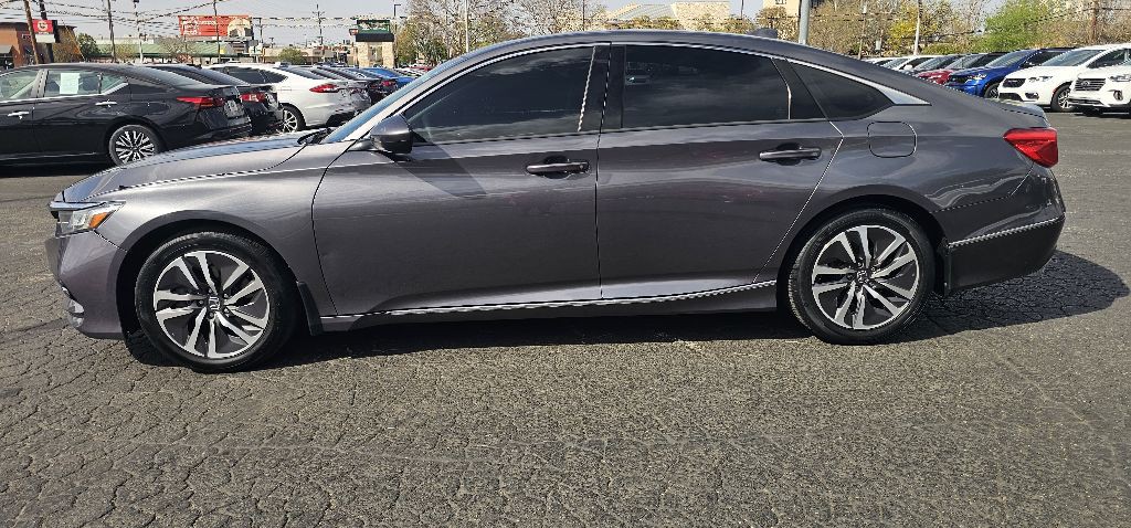 2019 Honda Accord Image 1