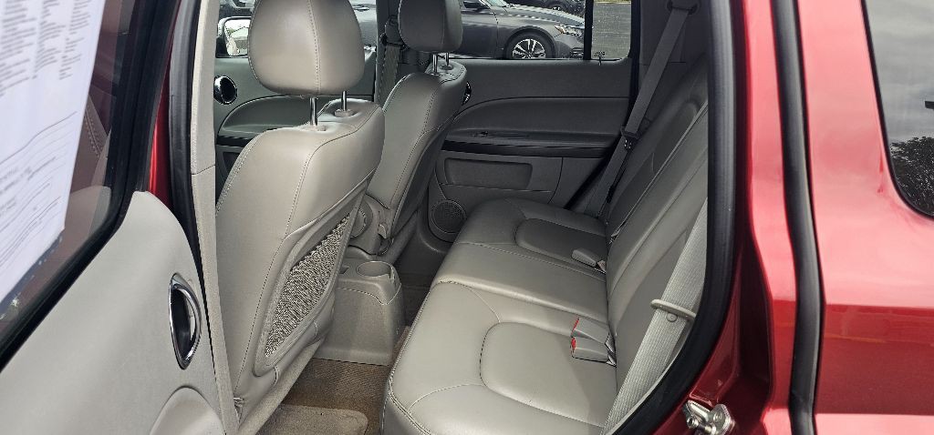 2009 Chevrolet HHR Image 5