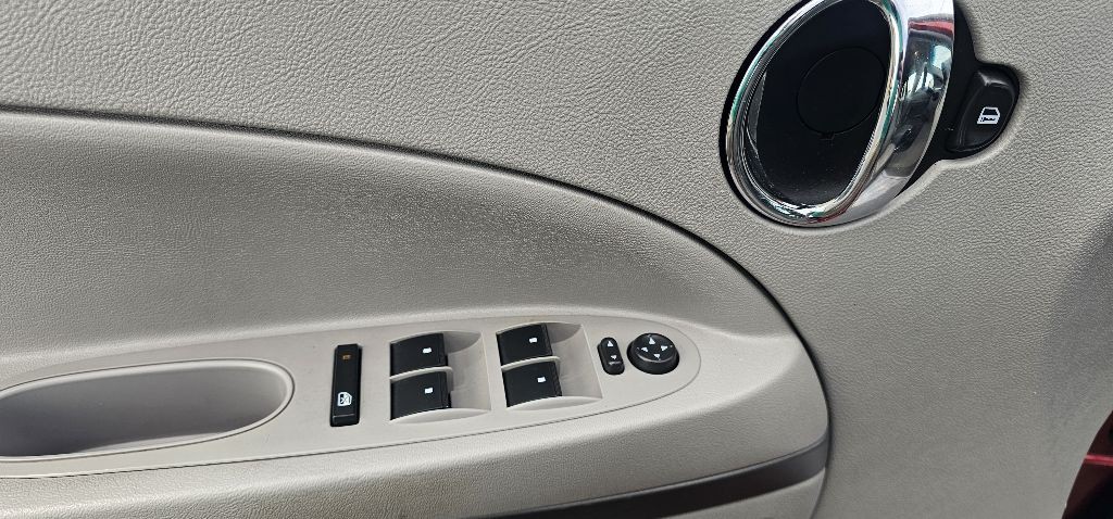 2009 Chevrolet HHR Image 10