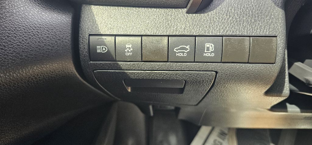 2024 Toyota Camry Image 17