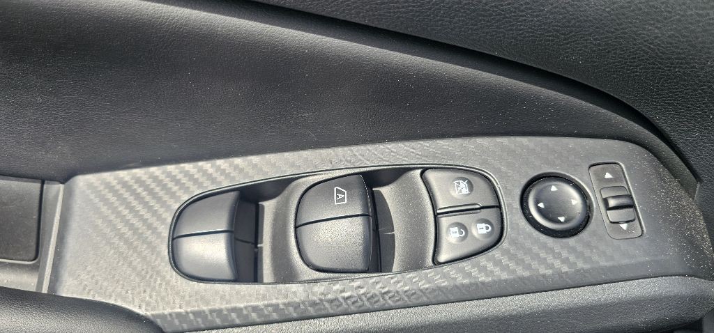 2025 Nissan Altima Image 10