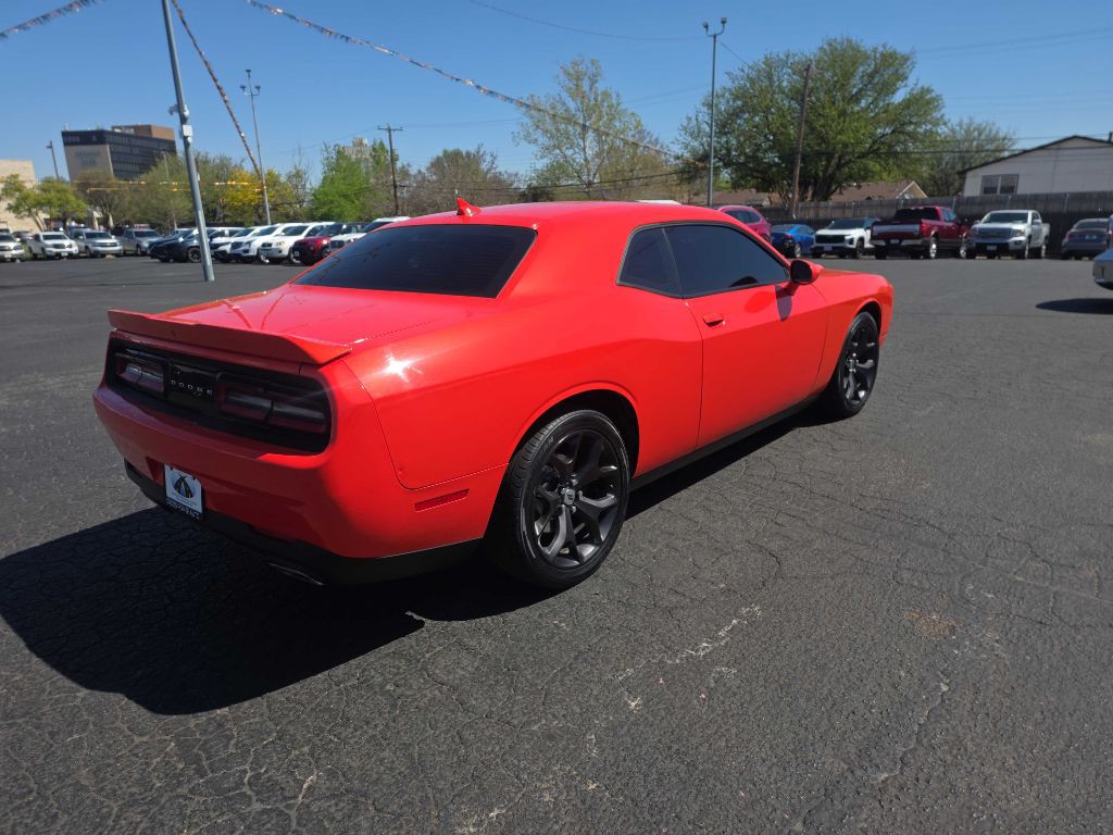 2018 Dodge Challenger Image 6