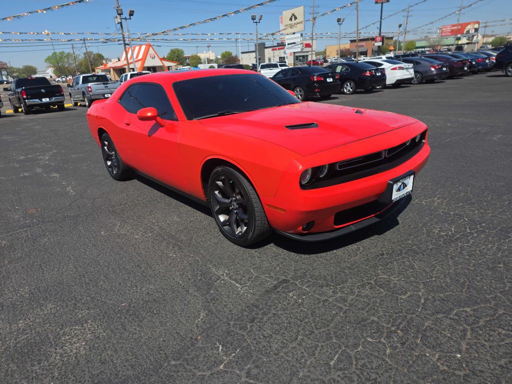 2018 Dodge Challenger Image 3