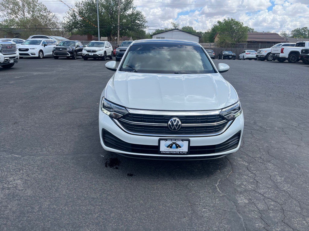 2024 Volkswagen Jetta Image 3