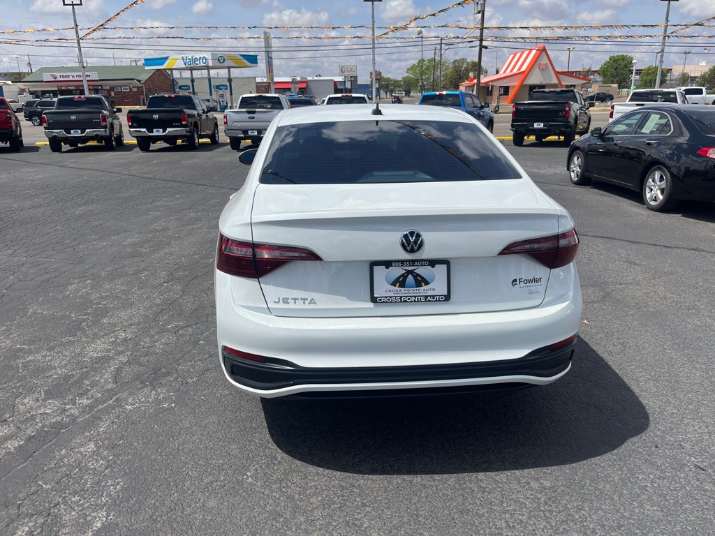 2024 Volkswagen Jetta Image 7