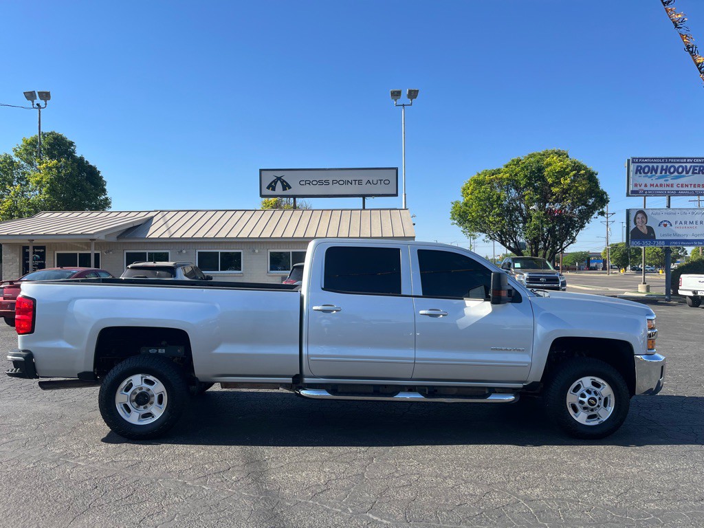 2019 Chevrolet Silverado 1500 Image 1