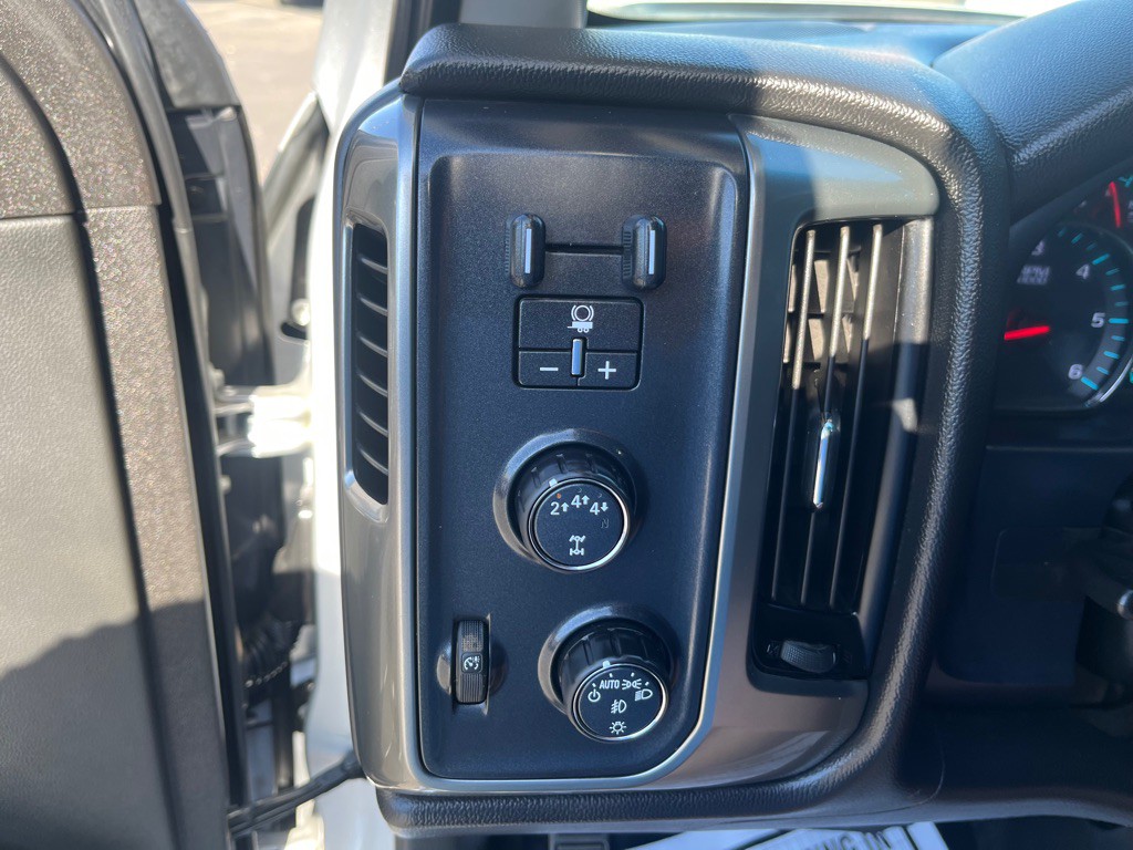 2019 Chevrolet Silverado 1500 Image 14