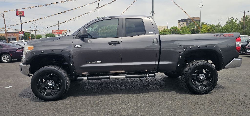 2015 Toyota Tundra Image 7