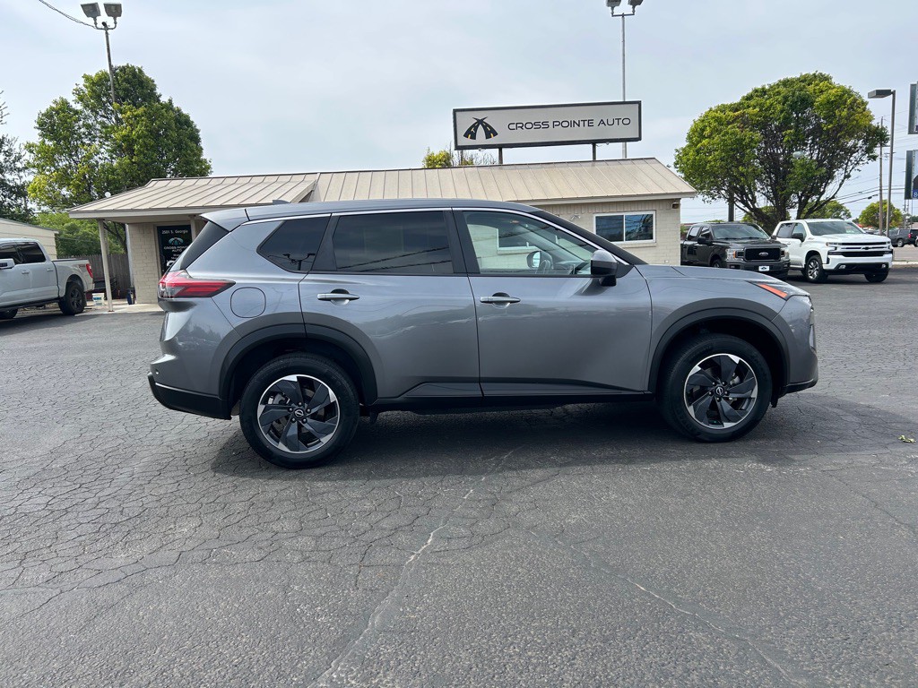 2024 Nissan Rogue Image 1