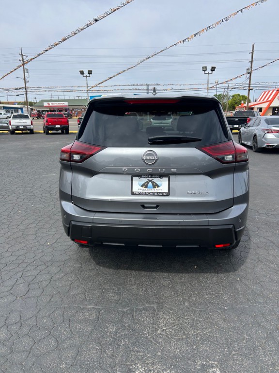 2024 Nissan Rogue Image 3