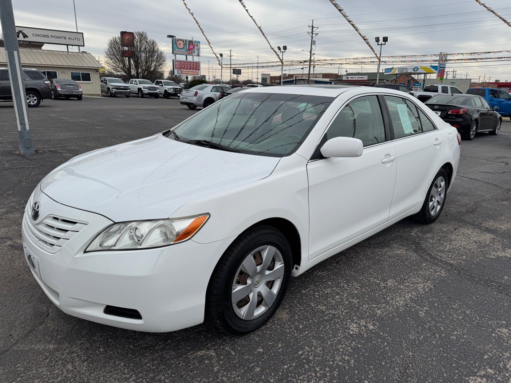 2007 Toyota Camry Image 2