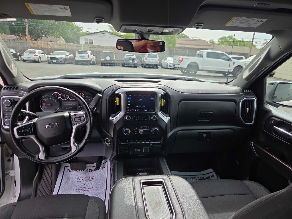 2022 Chevrolet Silverado 1500 Image 9