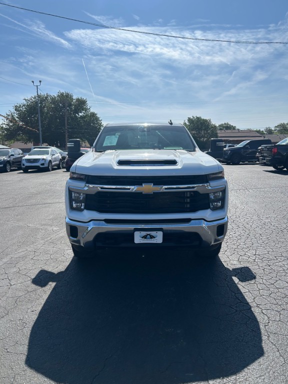 2024 Chevrolet Silverado 1500 Image 3