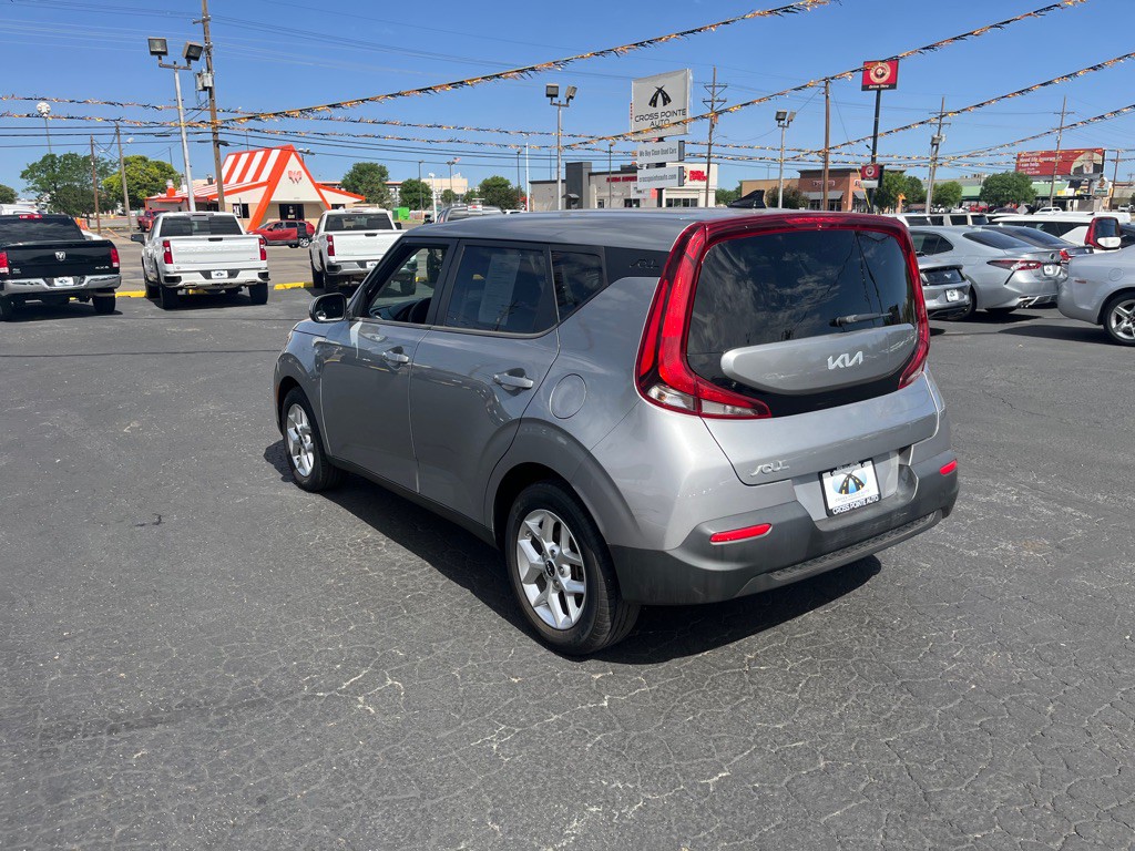 2022 Kia Soul Image 6