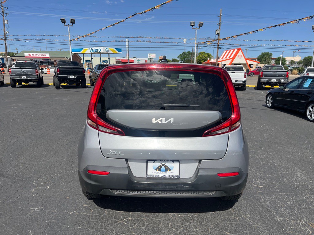 2022 Kia Soul Image 7
