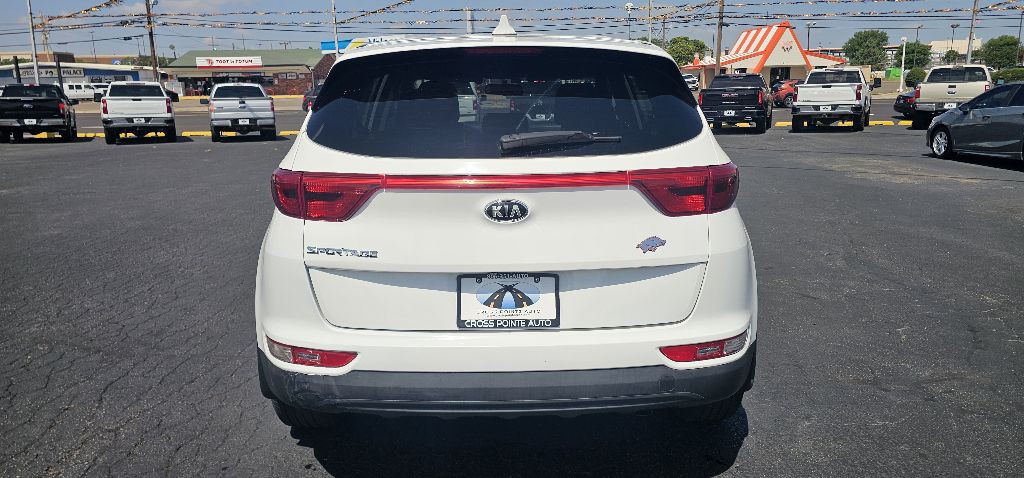 2017 Kia Sportage Image 2