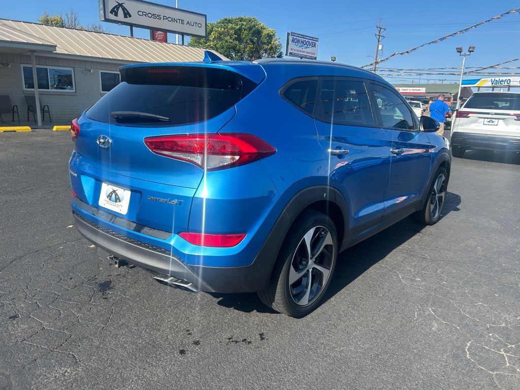 2016 Hyundai Tucson Image 8