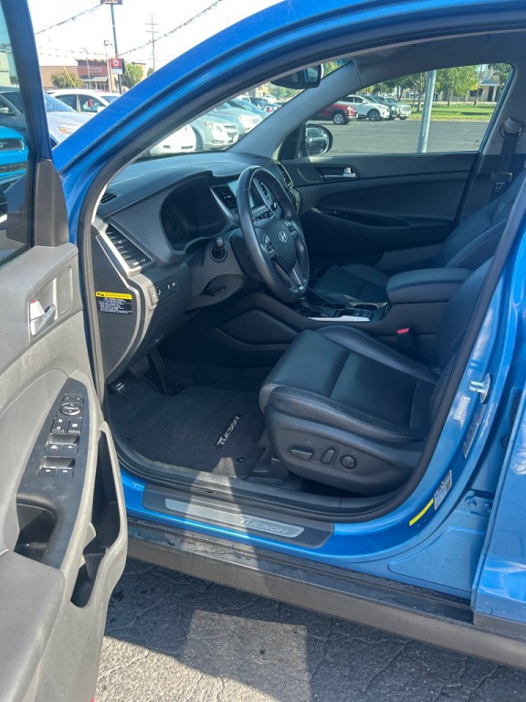 2016 Hyundai Tucson Image 12