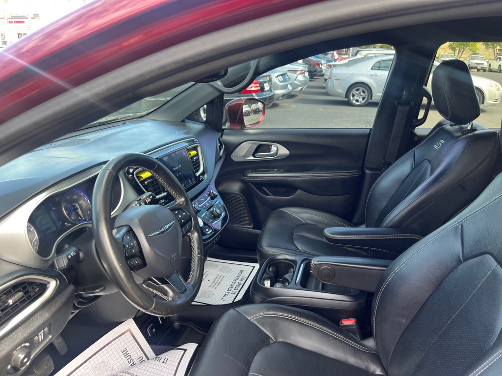 2020 Chrysler Pacifica Image 14