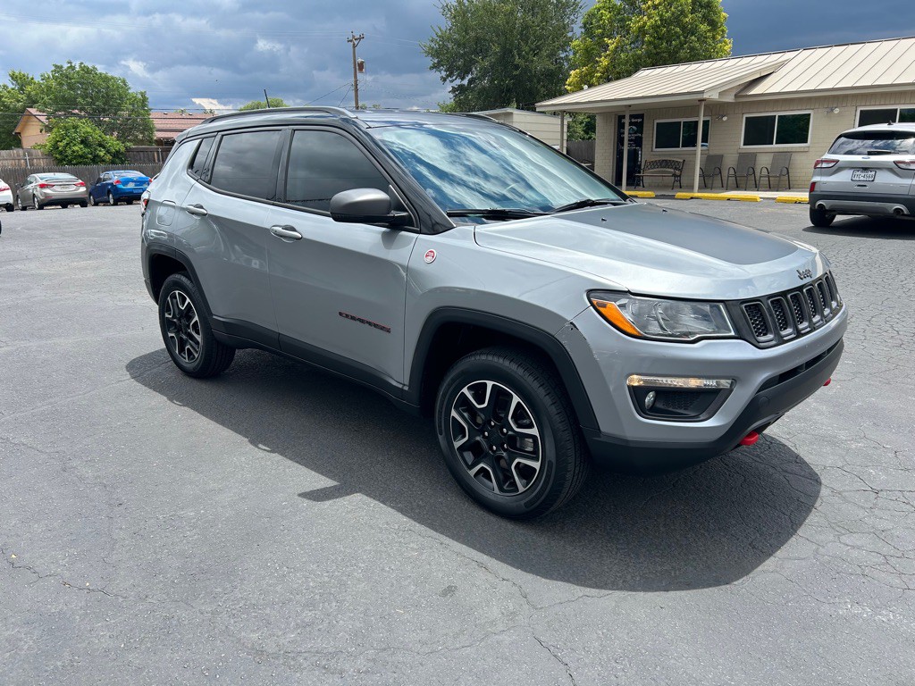 2021 Jeep Compass Image 2